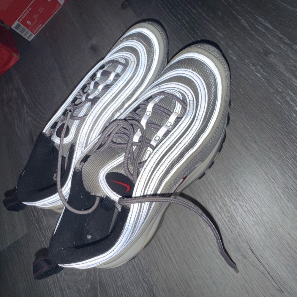 Nike Air Max 97 Men’s Metallic Silver Sneakers